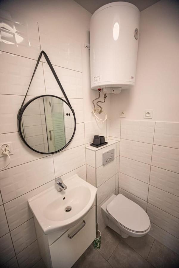 Czocha Studio Apartment Leśna Buitenkant foto